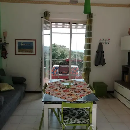 Apartment Holiday Acitrezza Beach